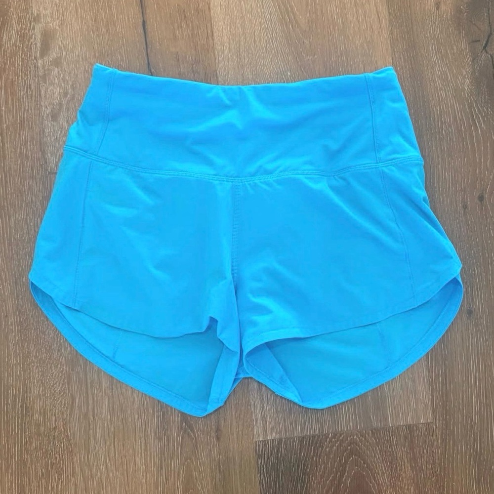 Lululemon 2.5in speed up shorts